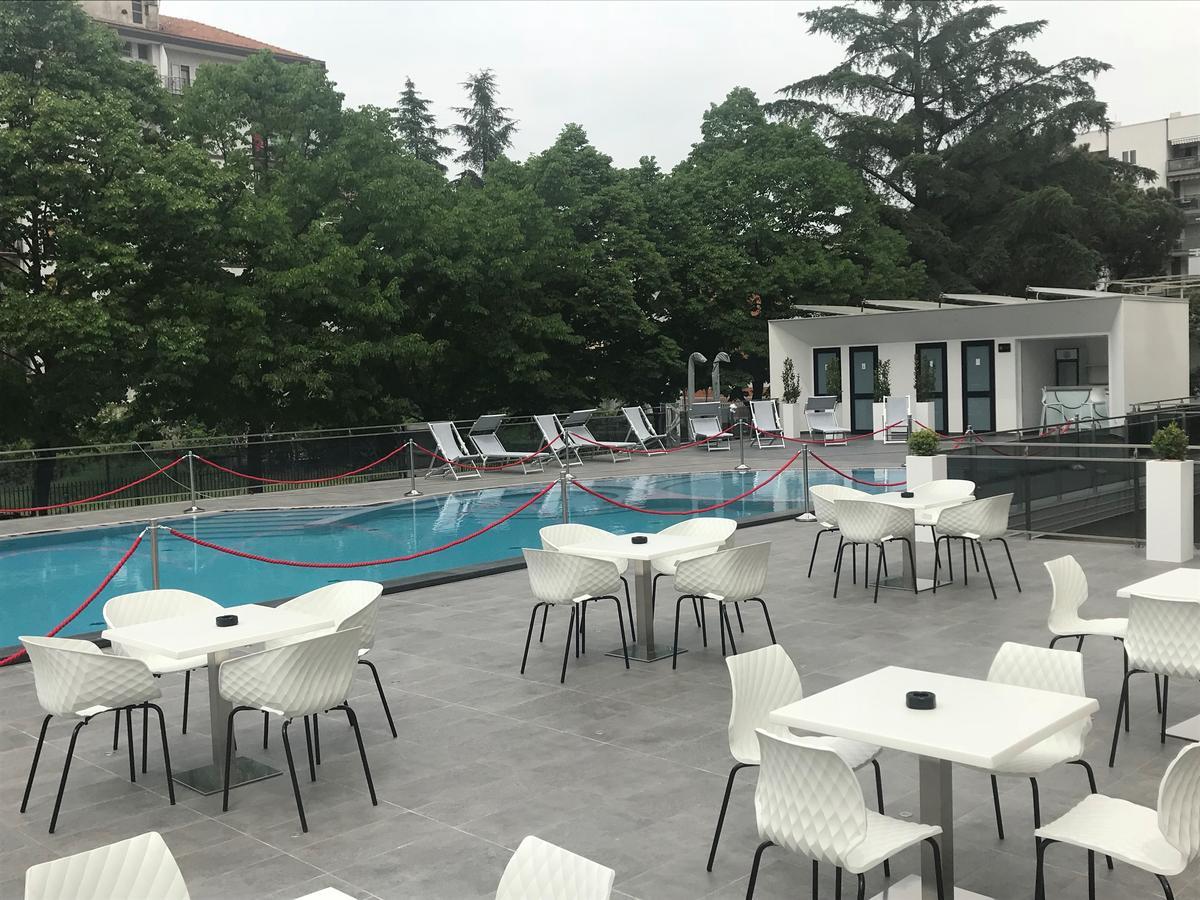 Domus Grand Hotel Rende Dış mekan fotoğraf
